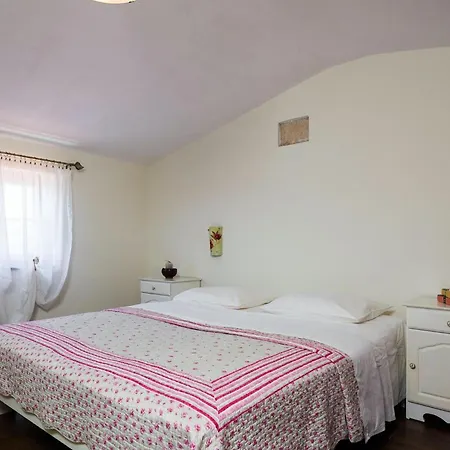 Posedarje Casa de Férias Zadar